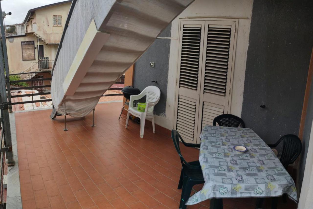 Appartamento Tramonto Rosso Catânia Exterior foto